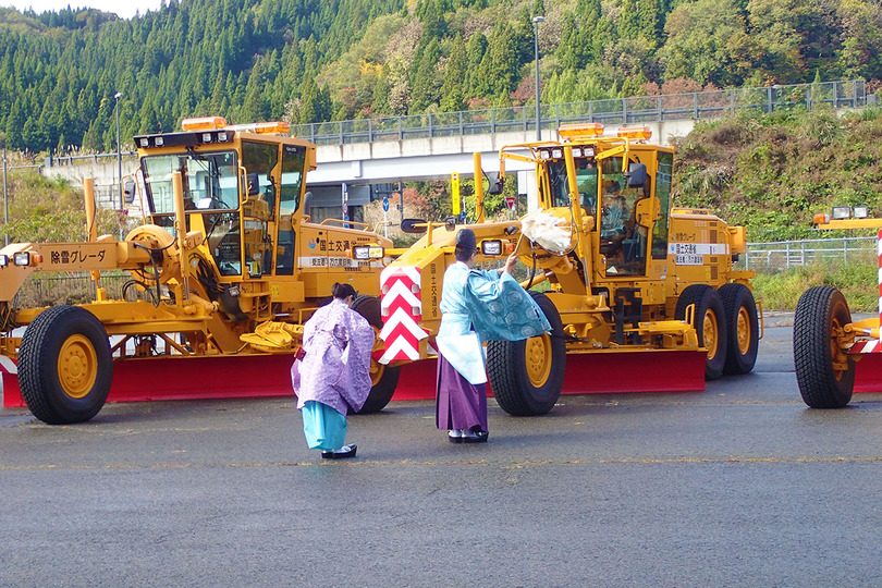 除雪安全祈願祭、除雪出動式（万六建設株式会社）